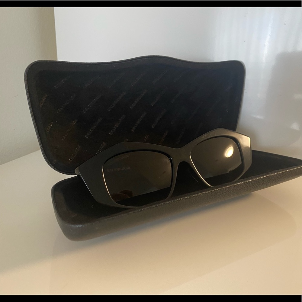 Balenciaga Mens Eyewear Rectangular Frame Sunglasses - Picture 3 of 9